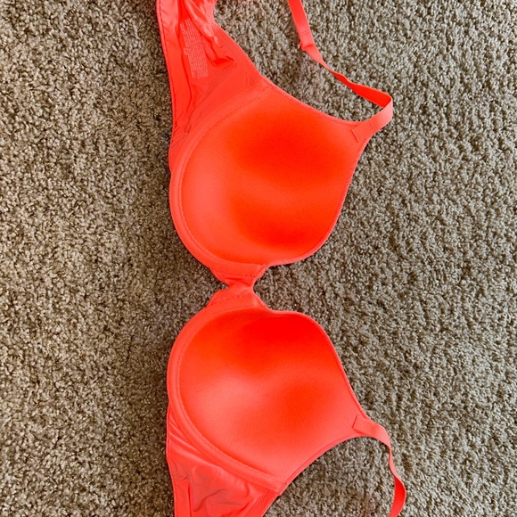 Uplift Semi Demi T shirt Bra - Picture 6 of 6